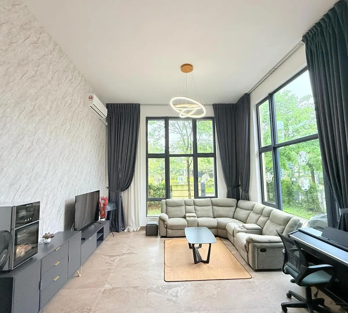 Villa In Forest City Golf Club Johor Bahru